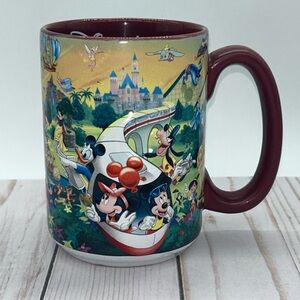 Disneyland Resort Mickey Mouse Vintage 3D 16oz Coffee Mug